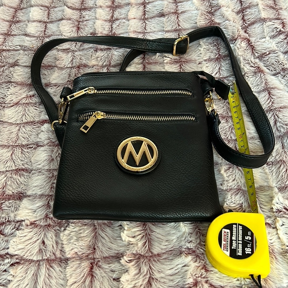 MIA K never used Crossbag
